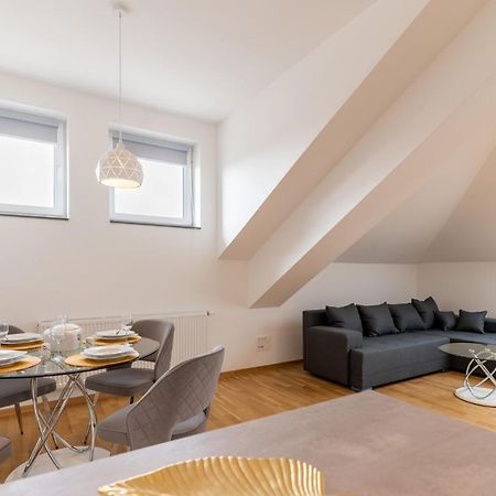 קופריבניצה Apartments Adversarium מראה חיצוני תמונה