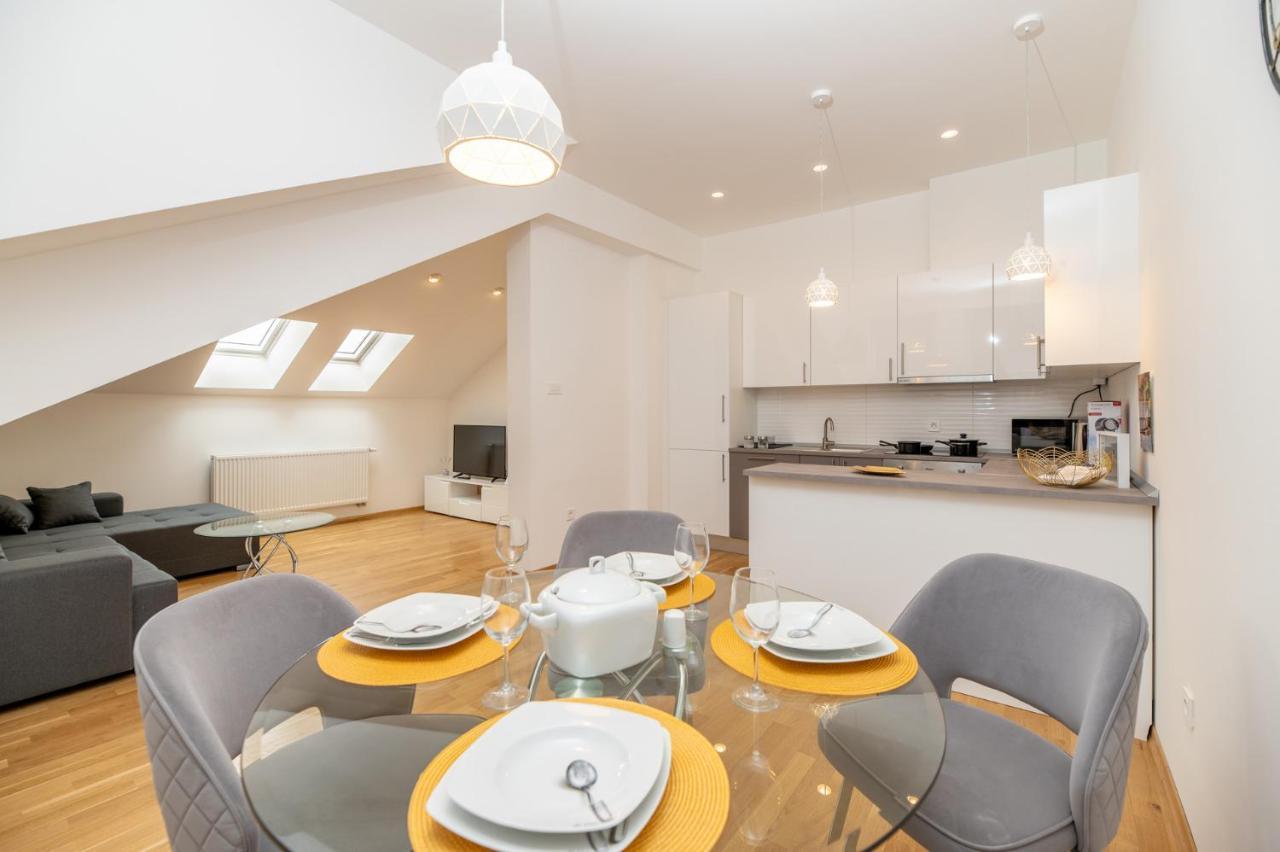 קופריבניצה Apartments Adversarium מראה חיצוני תמונה